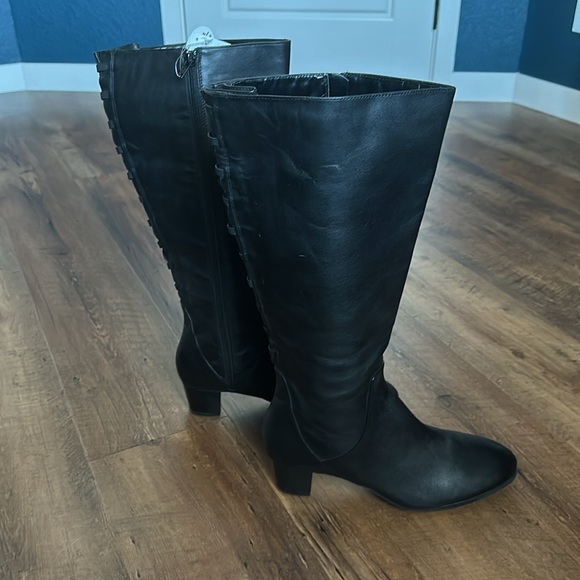 Sanzia | Andrea PLUS Black Leather Boots (NWOB, waterproof, adjustable calf) - Picture 4 of 4